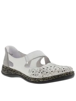 Ballerines emboitant en cuir blanches à talon plat avec des slip-on