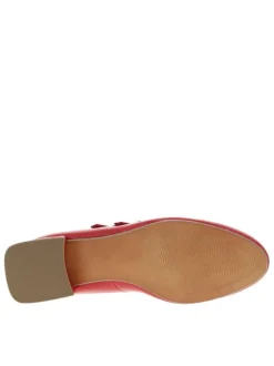 Ballerines emboîtant rouges à talon décroché bas avec boucles à ardillon