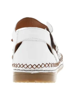 Ballerines en cuir blanches avec un talon plat et une bande auto-agrippante