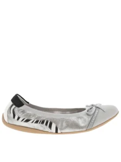 Ballerines élastiquées en simili cuir argent à semelle antidérapante plate