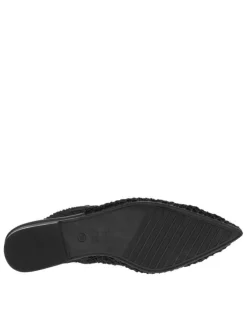 Ballerines noires avec un talon décroché bas et fermeture à slip-on