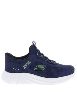 Baskets bleu marine à semelle plate avec une fermeture slip-on
