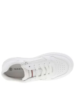 Baskets multisport en simili cuir blanc à semelle élargie, lacets plats et zip
