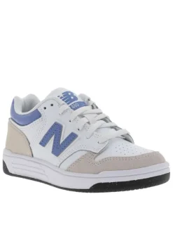 Baskets running blanches avec des talons plats et des lacets plats