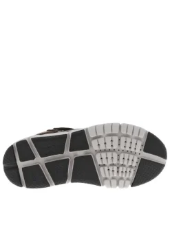 Baskets taupe à semelle respirante avec slip-on et lacets élastiqués