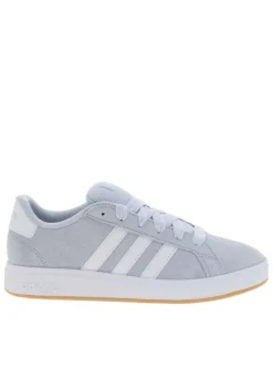 Baskets tennis bleu ciel en cuir avec un talon plat et des lacets