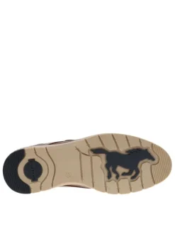 Baskets basses cognac avec surpiqûres et empiècements cousus avec fermeture à lacets ronds
