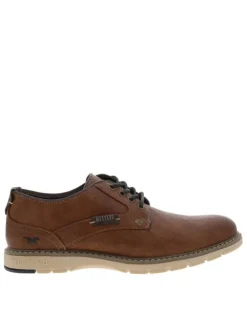 Baskets basses cognac avec surpiqûres et empiècements cousus avec fermeture à lacets ronds