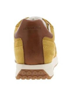 Baskets basses en cuir nubuck ocre à semelle renforçant le bout et talon
