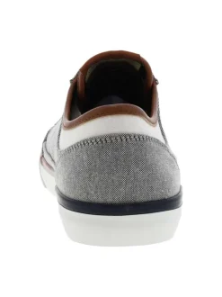 Baskets basses gris avec talon plat à lacets plats