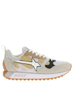 Baskets basses running beiges avec des rayures et des lacets plats