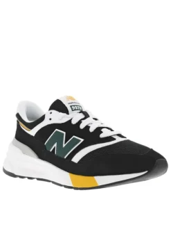 Baskets basses running 997 en cuir nubuck et en mesg noires à lacets plats