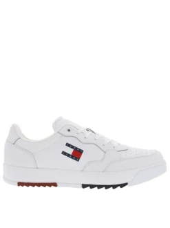 Baskets basses tennis en cuir blanches avec lacets plats et semelle crantée