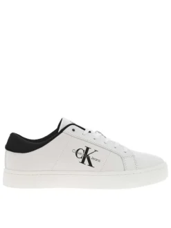 Baskets basses tennis en cuir blanches et noires avec des lacets plats