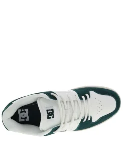 Baskets blanches à semelle plate avec un empiècement nubuck sur le pourtour