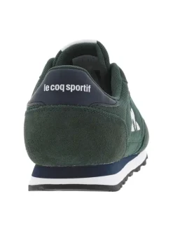 Baskets en Mesh léger et nubuck vert sapin à semelle crantée et lacets plats