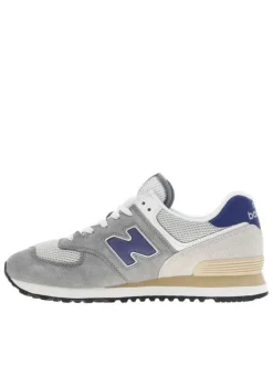Baskets multisport grises en cuir avec talon plat avec une tige en mesh