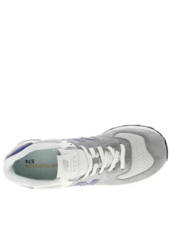 Baskets multisport grises en cuir avec talon plat avec une tige en mesh