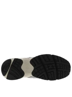Baskets multisport grises à talon plat et à lacets ronds blancs