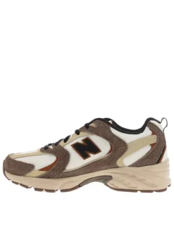 Baskets multisport 530 marron à talon plat avec des empiècements nubuck
