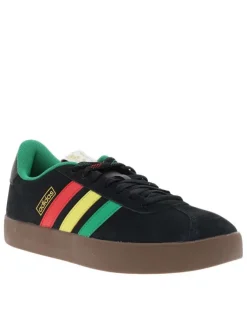 Baskets noires à semelle plate avec un logo tricolore sur le côté