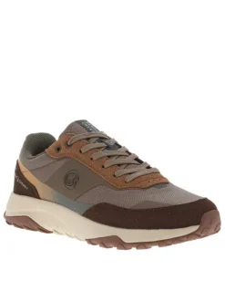 Baskets running brunes à talon plat avec des lacets et logo