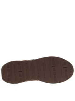 Baskets running en cuir marron à talon plat et à lacets plats et marque
