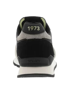 Baskets running en cuir noires avec semelle à talon plat et lacets