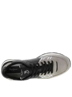 Baskets running en cuir noires avec semelle à talon plat et lacets
