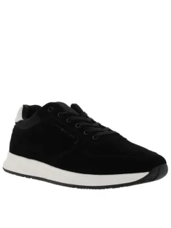 Baskets running en cuir noires à talon plat avec des lacets