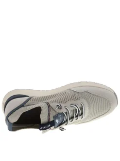Baskets running ivoire avec un talon plat et des lacets élastiqués
