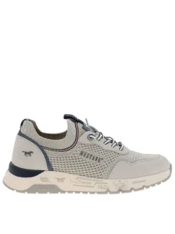 Baskets running ivoire avec un talon plat et des lacets élastiqués