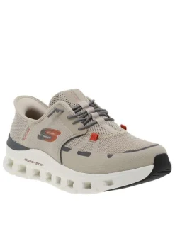 Baskets running taupe à semelle plate avec une fermeture slip-on