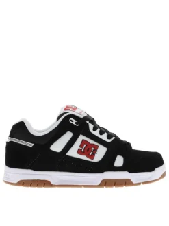 Baskets skate noires à semelle plate avec une languette épaisse