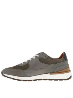 Baskets style running en cuir gris à semelle semi-compensée et lacets