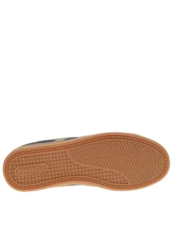 Baskets tennis en croûte de cuir bleues plates et à lacets plats kaki
