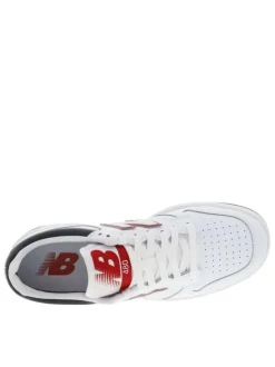 Baskets tennis en cuir blanc avec monogramme rouge à talon plat et à lacets