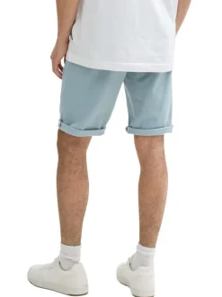 Bermuda chino en coton bleu ciel uni avec une coupe regular fit