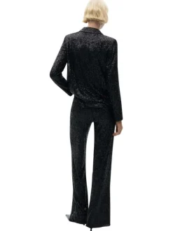 Blazer noir avec sequins à coupe droite, col à revers et à manches longues