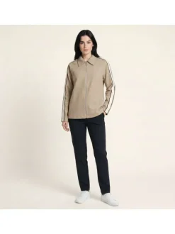 Blouson beige uni avec une coupe droite et des manches longues