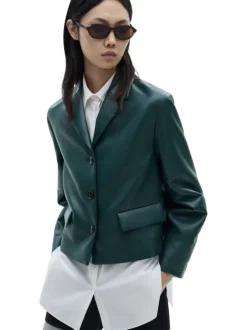 Blouson canard uni avec une coupe droite et un col à revers avec des poches