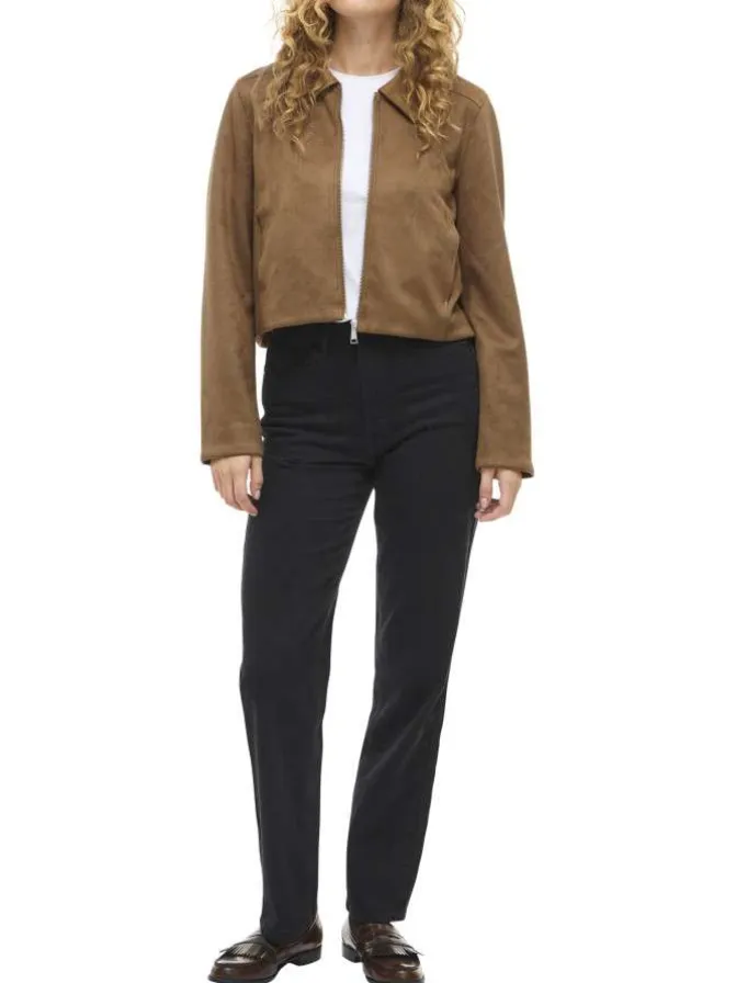 Blouson court camel uni avec une coupe droite et un col à revers