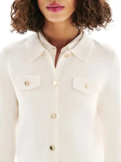 Blouson écru uni à coupe droite avec un col à revers et des boutons