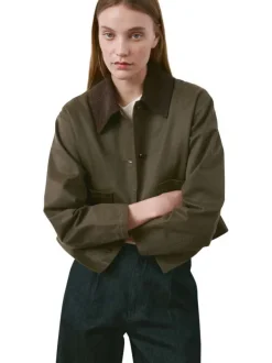 Blouson kaki uni avec une coupe droite et un col à revers en velours