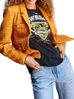 Blouson orange en tweed avec un col cranté et 4 poches à l'avant
