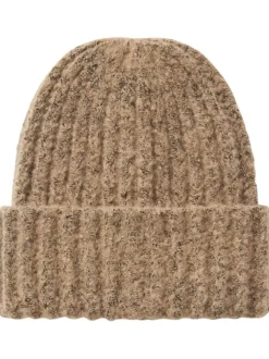 Bonnet beige moucheté en maille tricotée doux avec un revers