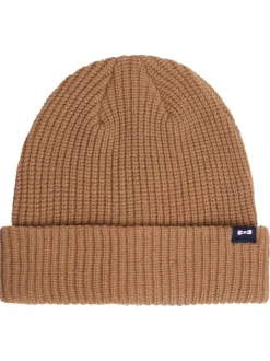 Bonnet beige en maille tricotée orné du patch de la marque
