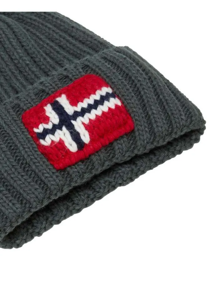 Bonnet vert en maille côtelée avec revers haut et drapeau norvégien