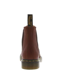 Boots en cuir marron à talon plat et à bandes élastiquées sur les côtés