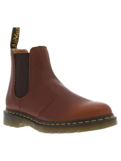 Boots en cuir marron à talon plat et à bandes élastiquées sur les côtés